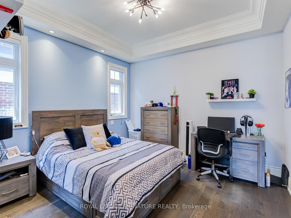 









40


James Stokes

Court,
King,




ON
L7B 0M8

