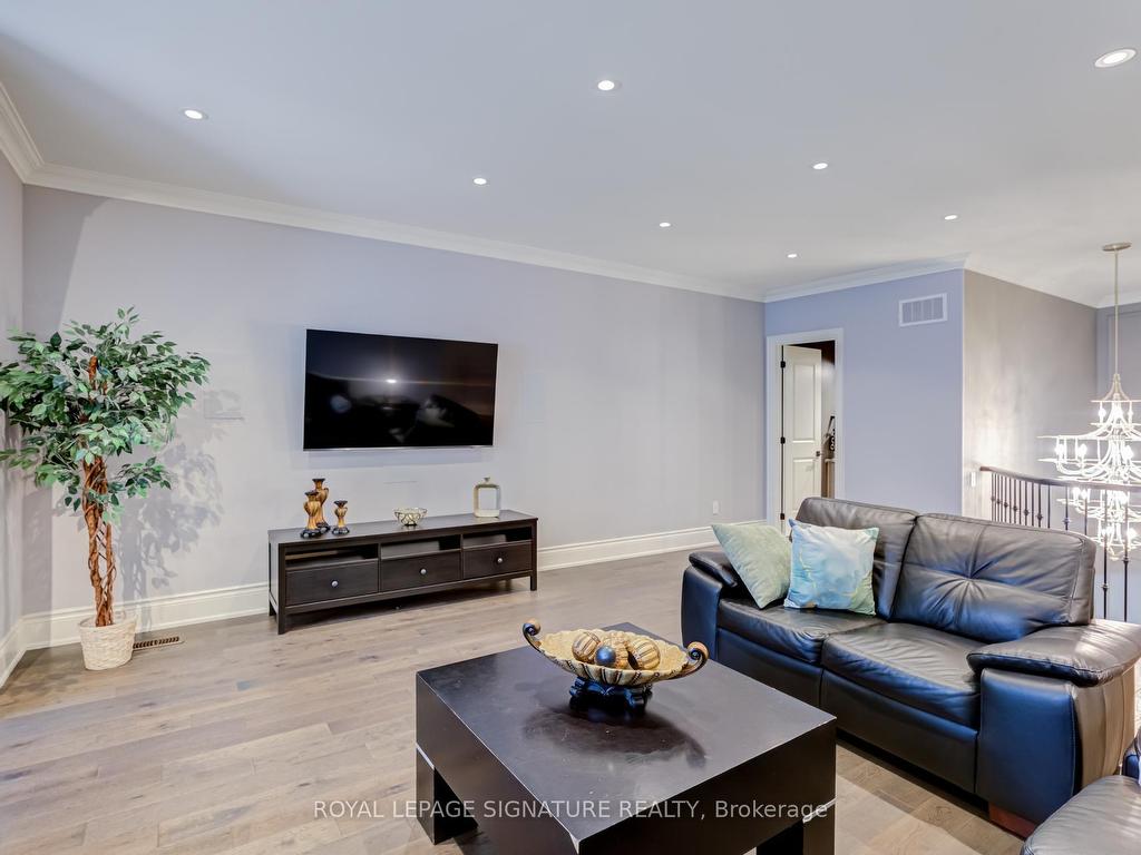 









40


James Stokes

Court,
King,




ON
L7B 0M8


