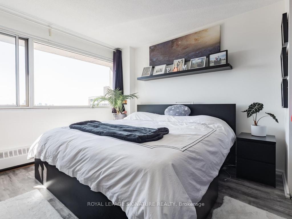 









725


Don Mills

Road, 2604,
Toronto,




ON
M3C 1S6

