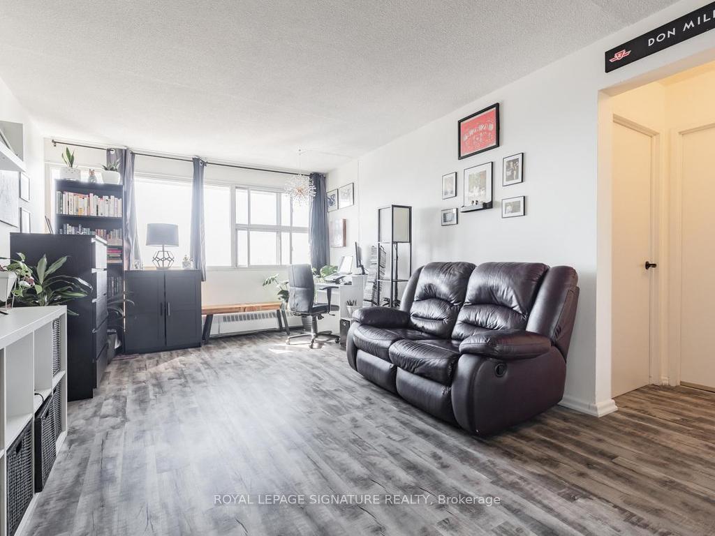 









725


Don Mills

Road, 2604,
Toronto,




ON
M3C 1S6

