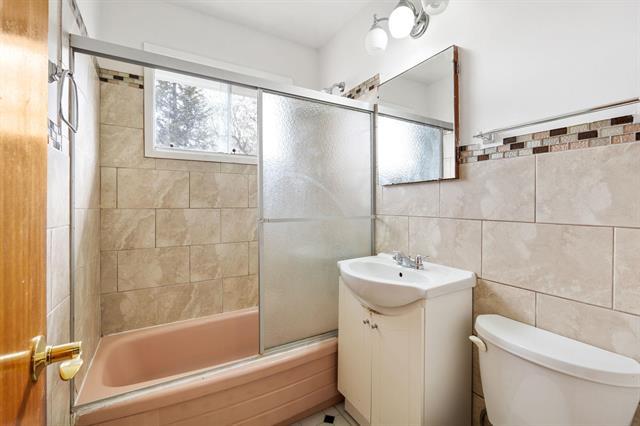 









22


Pearce

AVE,
Winnipeg,




MB
R2V 2K4

