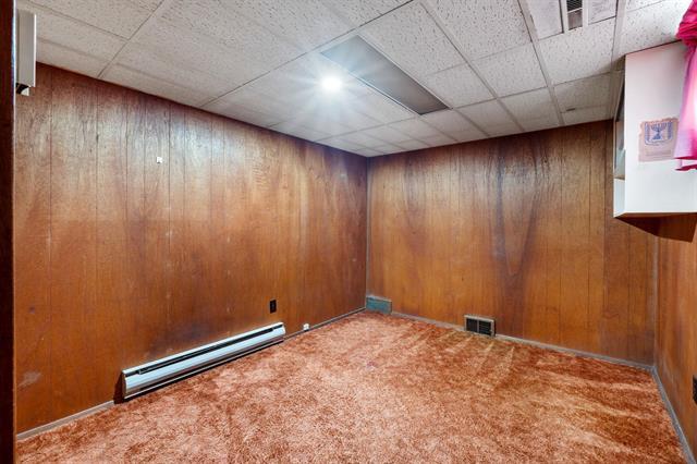 









22


Pearce

AVE,
Winnipeg,




MB
R2V 2K4

