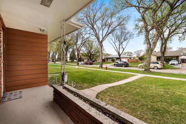 









22


Pearce

AVE,
Winnipeg,




MB
R2V 2K4

