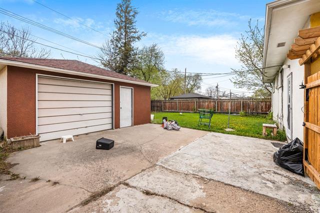 









22


Pearce

AVE,
Winnipeg,




MB
R2V 2K4

