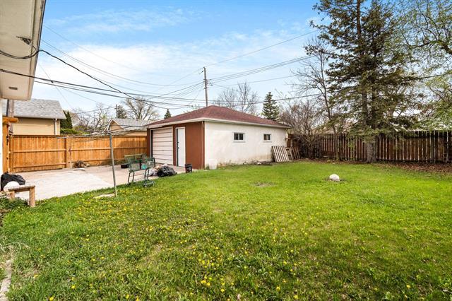 









22


Pearce

AVE,
Winnipeg,




MB
R2V 2K4


