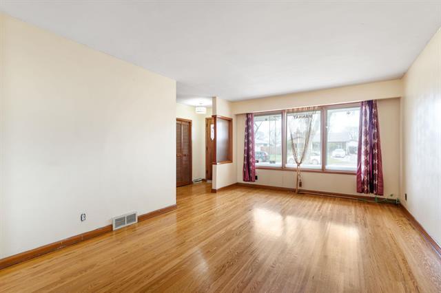









22


Pearce

AVE,
Winnipeg,




MB
R2V 2K4

