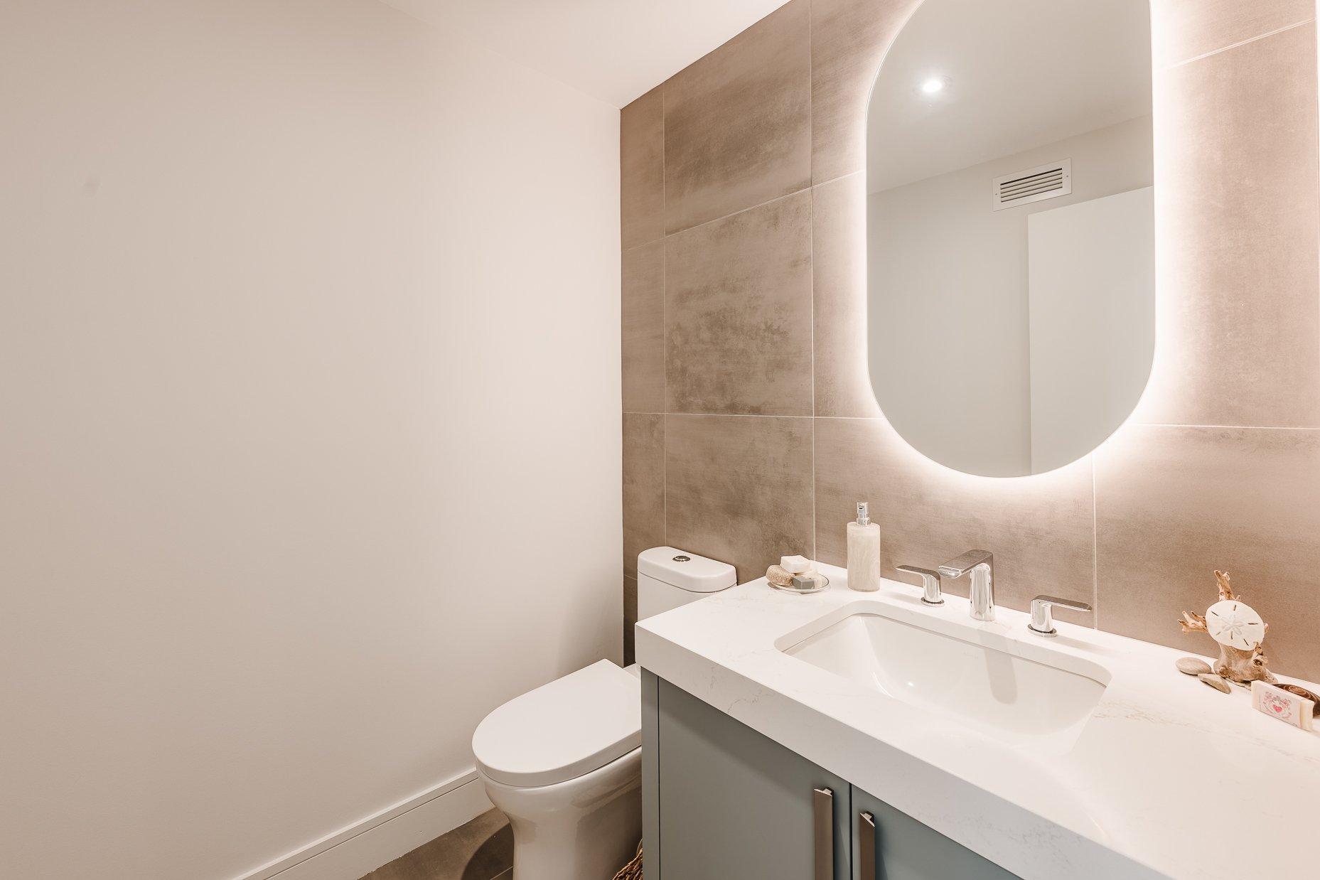 









264


Rue du Champ-Doré

,
Saint-Mathieu-de-Beloeil,




QC
J3G0G5

