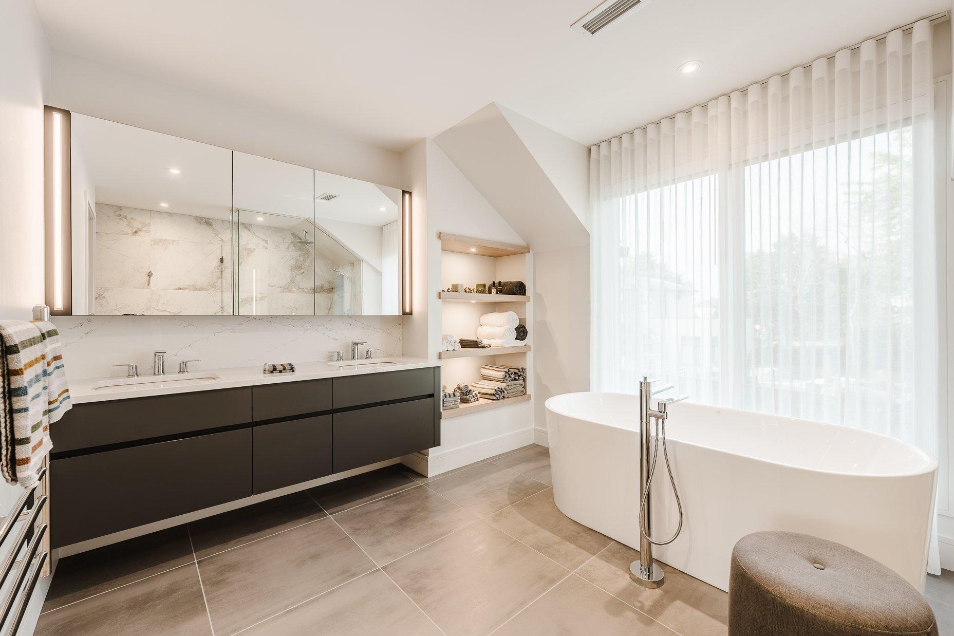









264


Rue du Champ-Doré

,
Saint-Mathieu-de-Beloeil,




QC
J3G0G5

