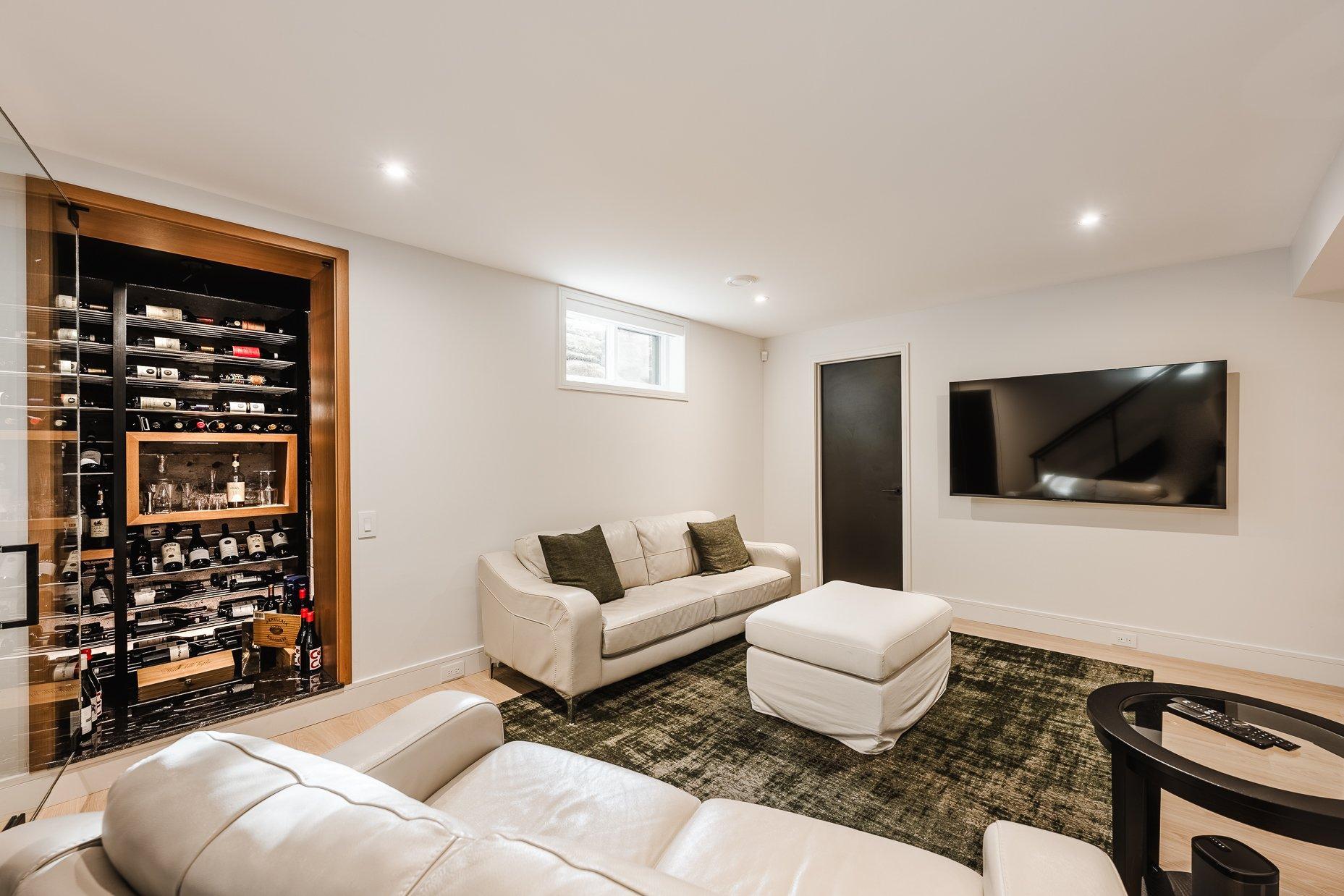 









264


Rue du Champ-Doré

,
Saint-Mathieu-de-Beloeil,




QC
J3G0G5

