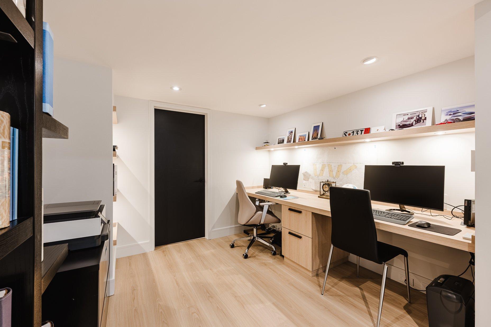 









264


Rue du Champ-Doré

,
Saint-Mathieu-de-Beloeil,




QC
J3G0G5

