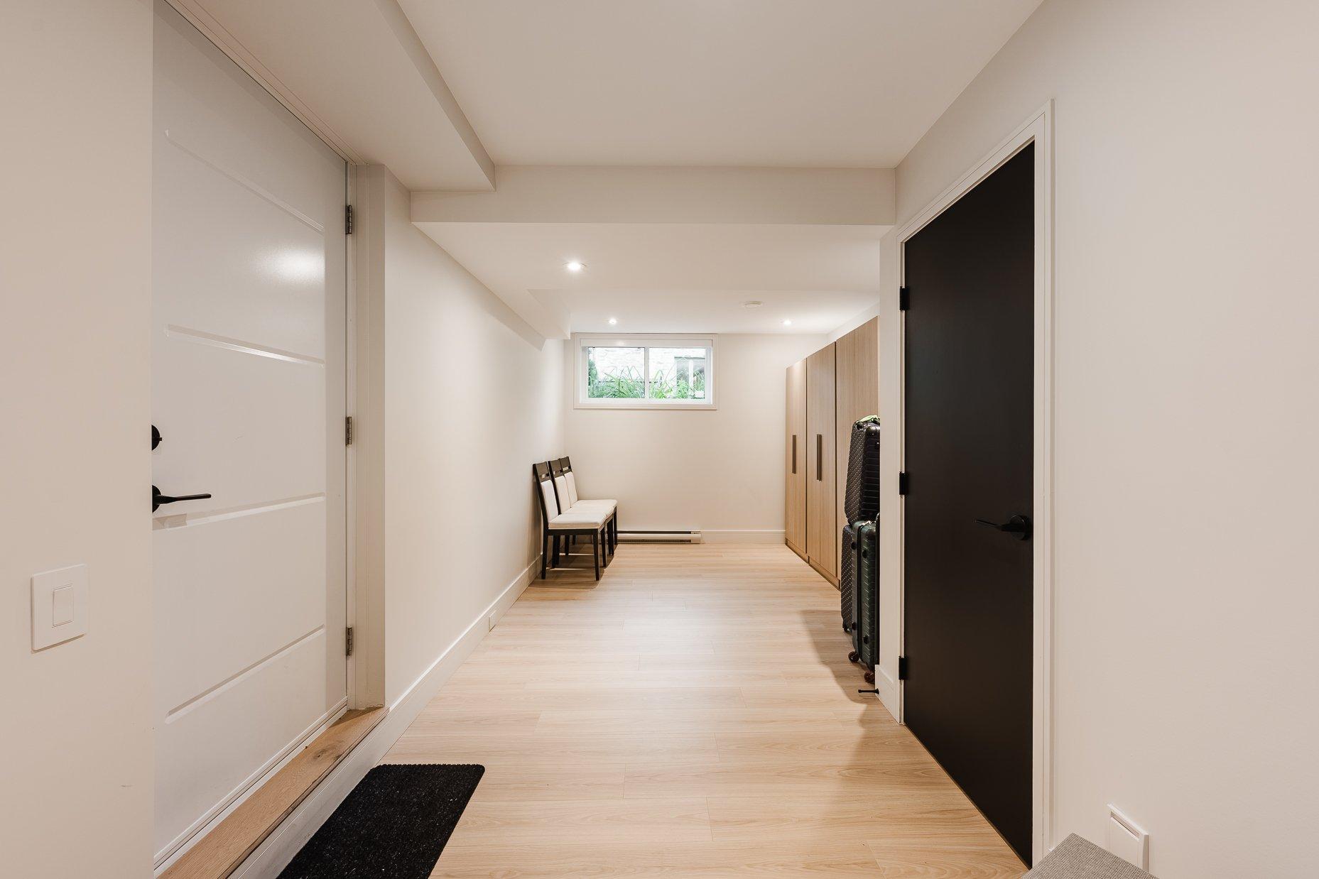 









264


Rue du Champ-Doré

,
Saint-Mathieu-de-Beloeil,




QC
J3G0G5

