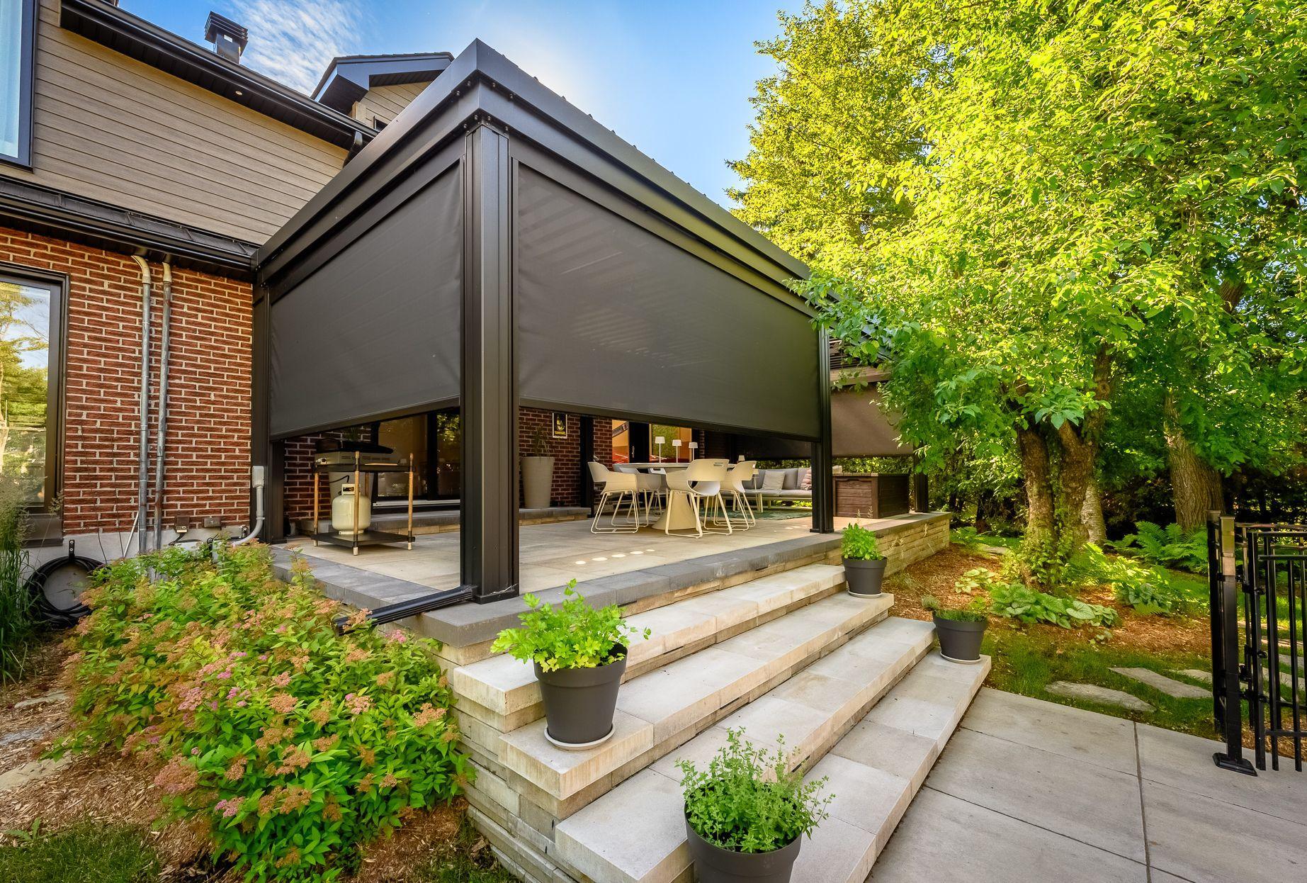 









264


Rue du Champ-Doré

,
Saint-Mathieu-de-Beloeil,




QC
J3G0G5


