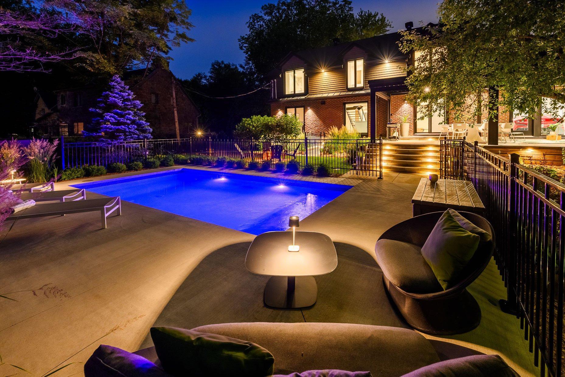 









264


Rue du Champ-Doré

,
Saint-Mathieu-de-Beloeil,




QC
J3G0G5

