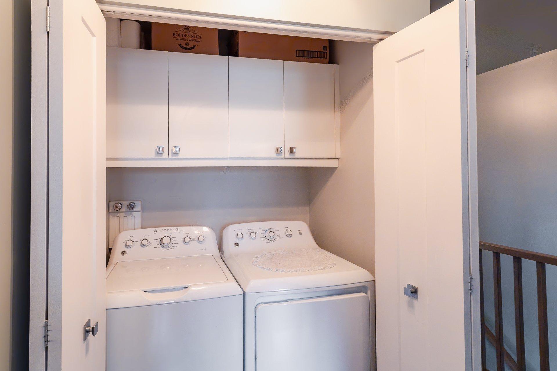 









3183


Rue des Galets

,
Carignan,




QC
J3L0X8

