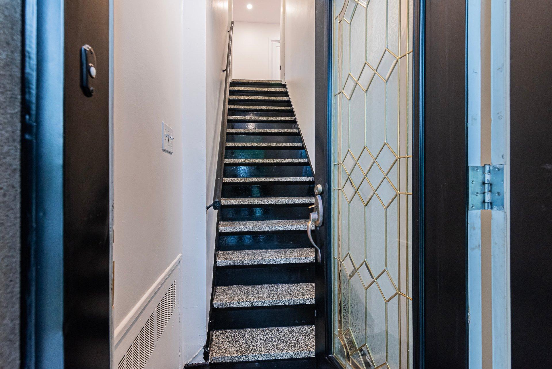 









11032


Rue James-Morrice

,
Montréal (Ahuntsic-Cartierville),




QC
H3M2E2

