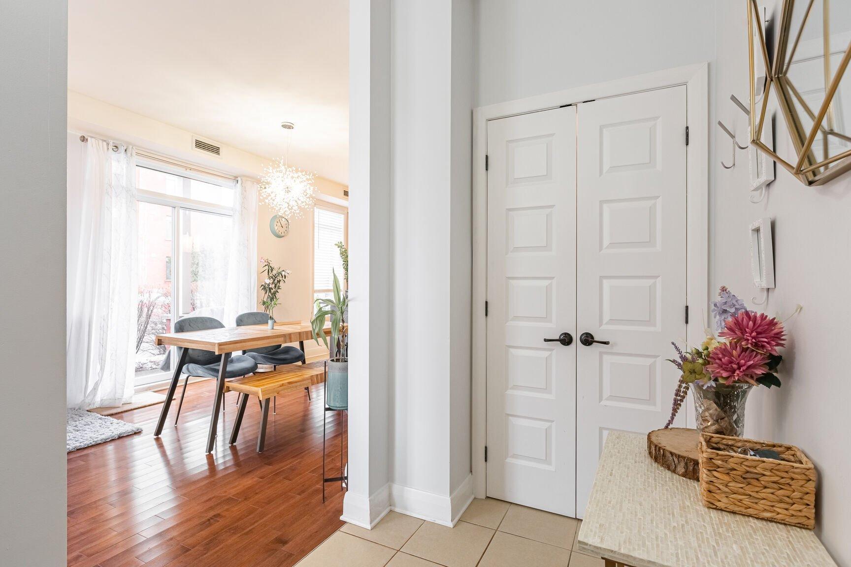 









3210


Rue des Francs-Bourgeois

,
Boisbriand,




QC
J7H0B9

