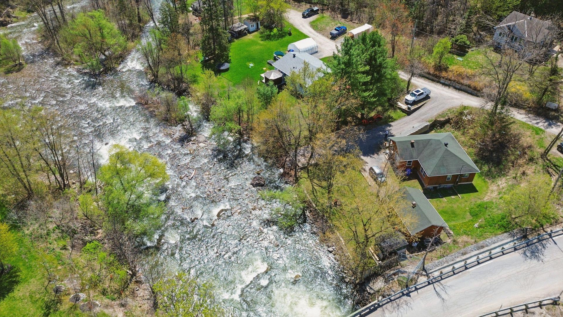 









112


Ch. Dufresne

,
Gatineau (Gatineau),




QC
J8R3C9

