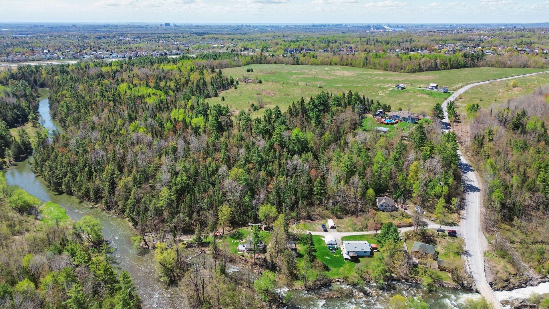 









112


Ch. Dufresne

,
Gatineau (Gatineau),




QC
J8R3C9

