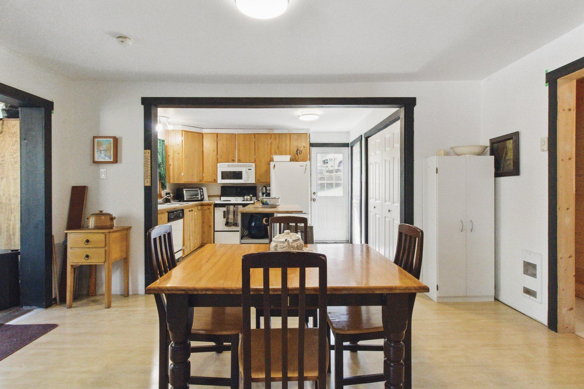









112


Ch. Dufresne

,
Gatineau (Gatineau),




QC
J8R3C9

