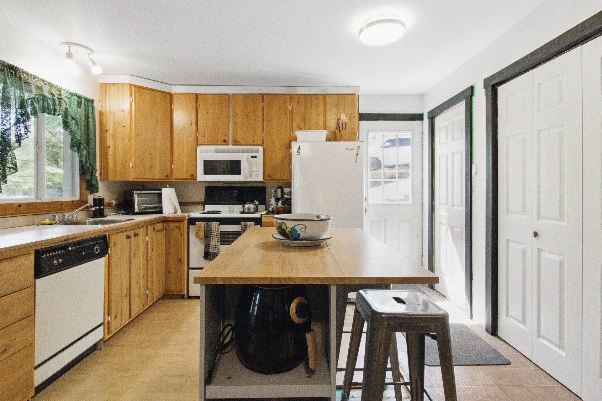 









112


Ch. Dufresne

,
Gatineau (Gatineau),




QC
J8R3C9


