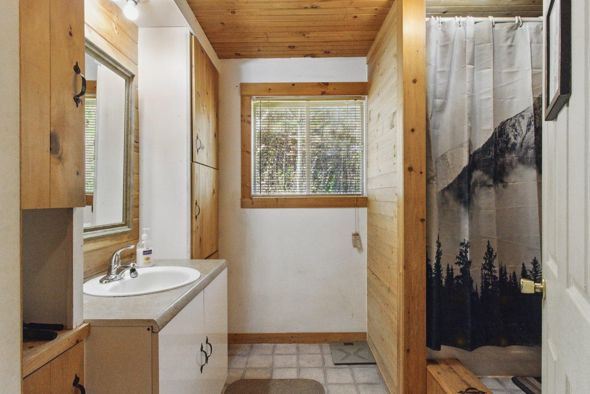 









112


Ch. Dufresne

,
Gatineau (Gatineau),




QC
J8R3C9

