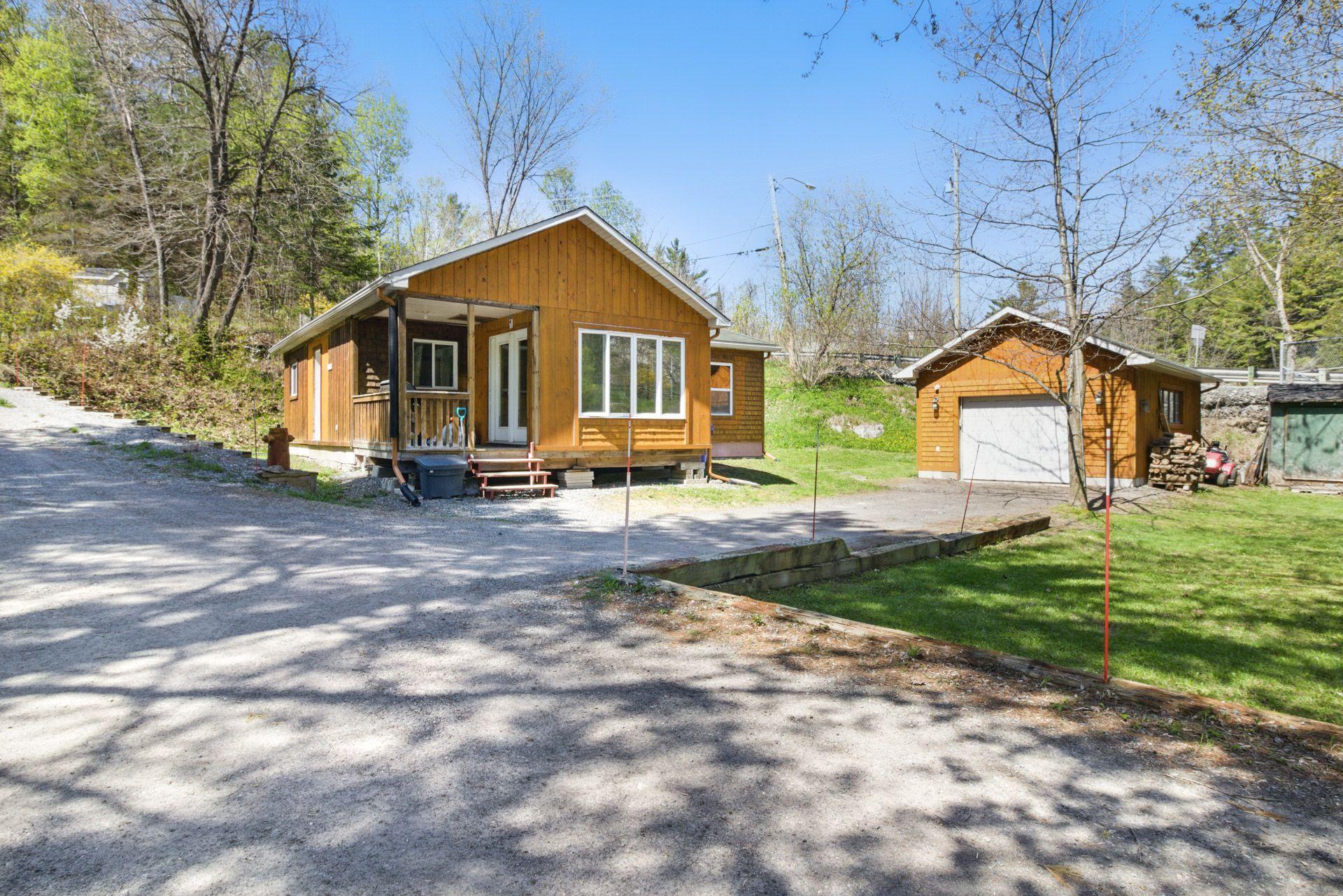 









112


Ch. Dufresne

,
Gatineau (Gatineau),




QC
J8R3C9

