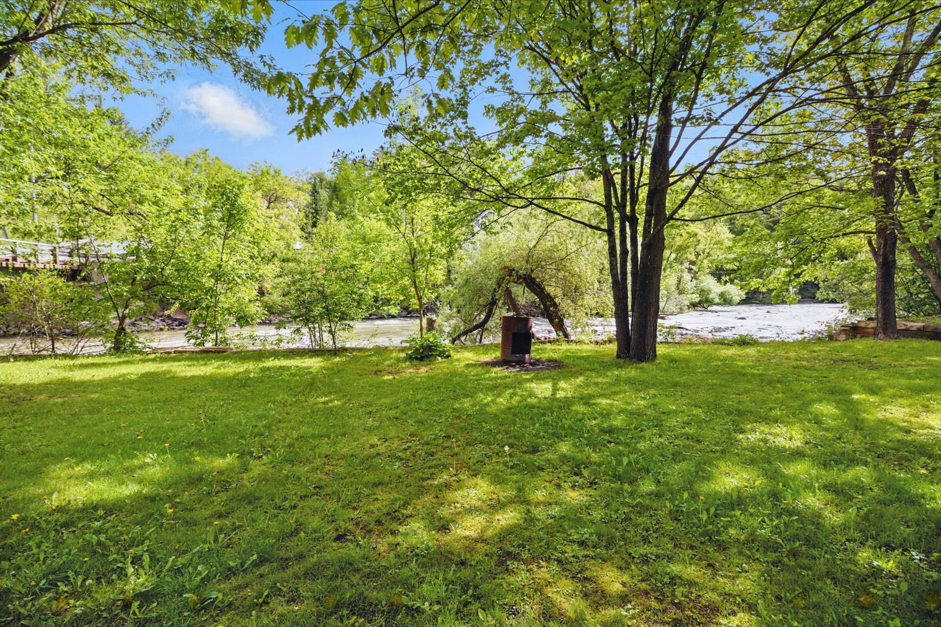 









112


Ch. Dufresne

,
Gatineau (Gatineau),




QC
J8R3C9

