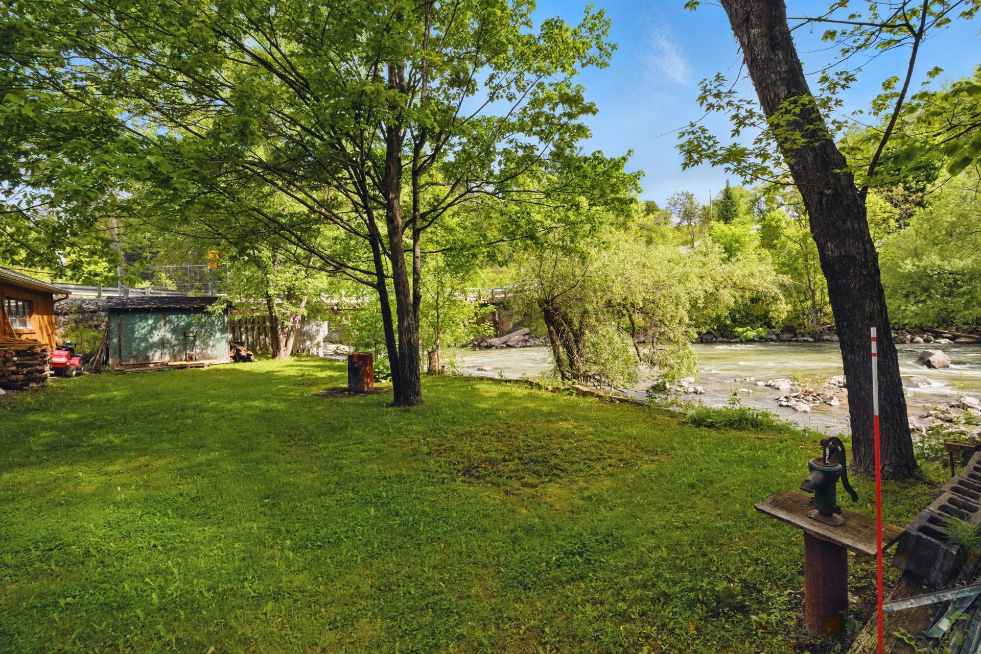 









112


Ch. Dufresne

,
Gatineau (Gatineau),




QC
J8R3C9

