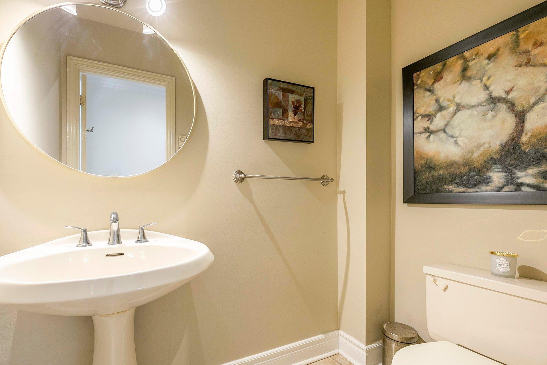 









2


Rue Lamont

,
Dollard-des-Ormeaux,




QC
H9B2H5

