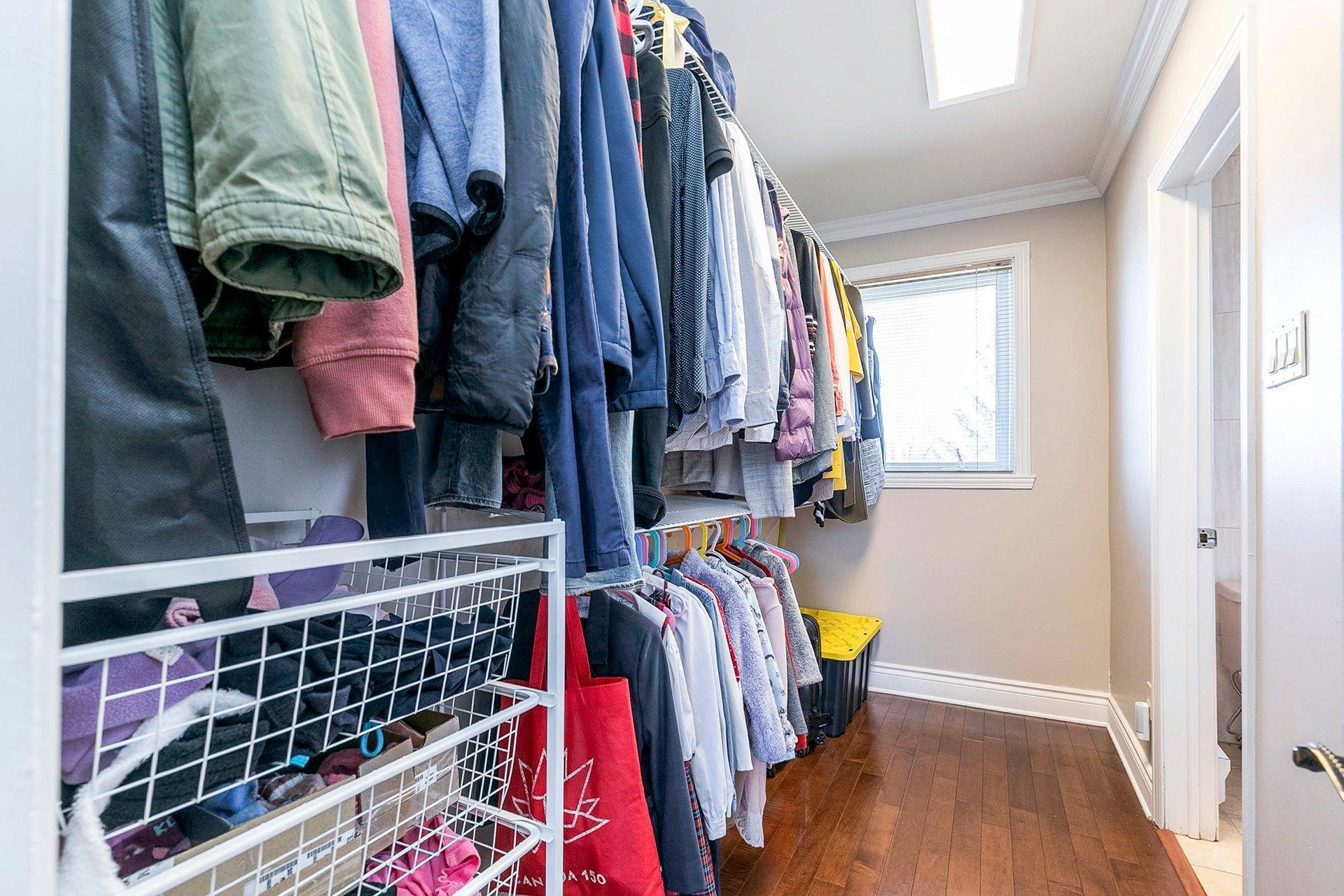 









2


Rue Lamont

,
Dollard-des-Ormeaux,




QC
H9B2H5


