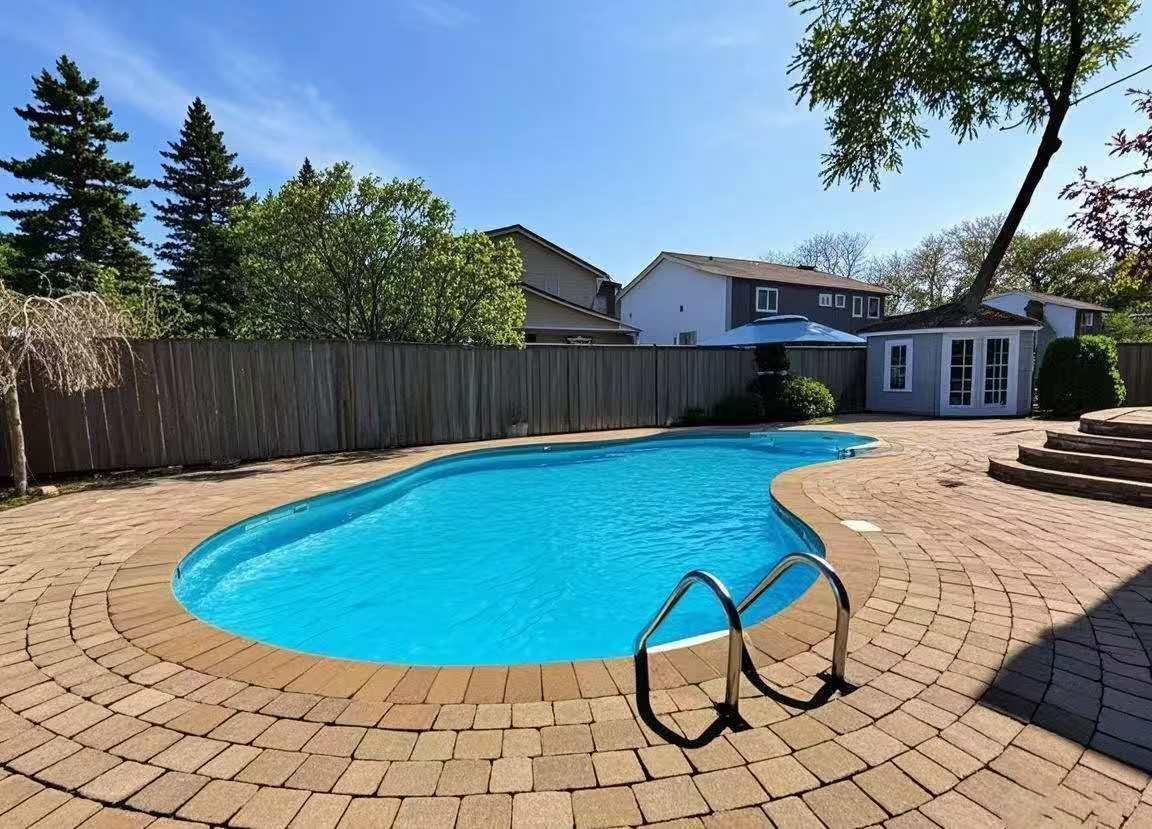 









2


Rue Lamont

,
Dollard-des-Ormeaux,




QC
H9B2H5

