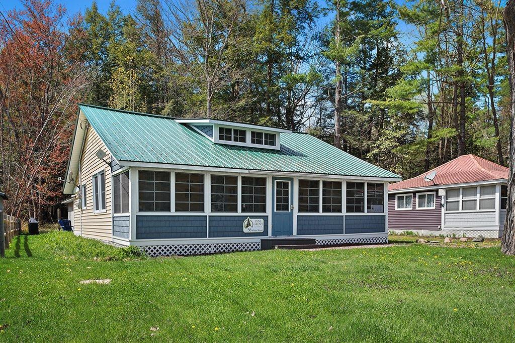 









56


Ch. Wharf

,
Bristol,




QC
J0X1G0

