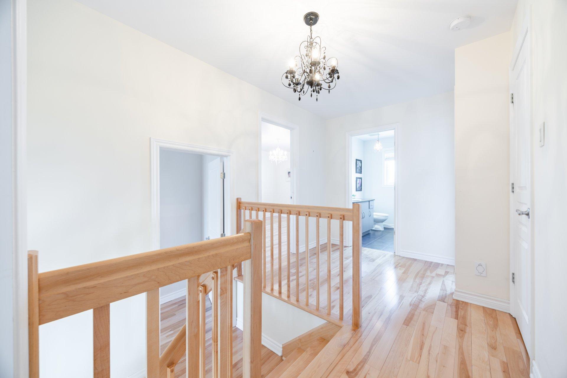 









18864


Rue du Traineau

,
Montréal (Pierrefonds-Roxboro),




QC
H9K0A1

