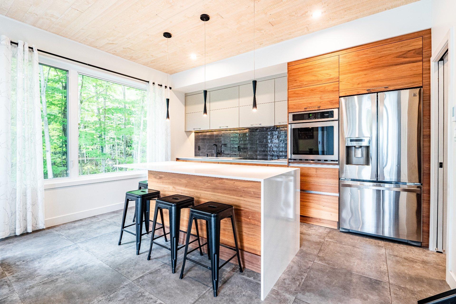 









4535


Ch. de Capelton

,
Hatley - Canton,




QC
J0B2C0

