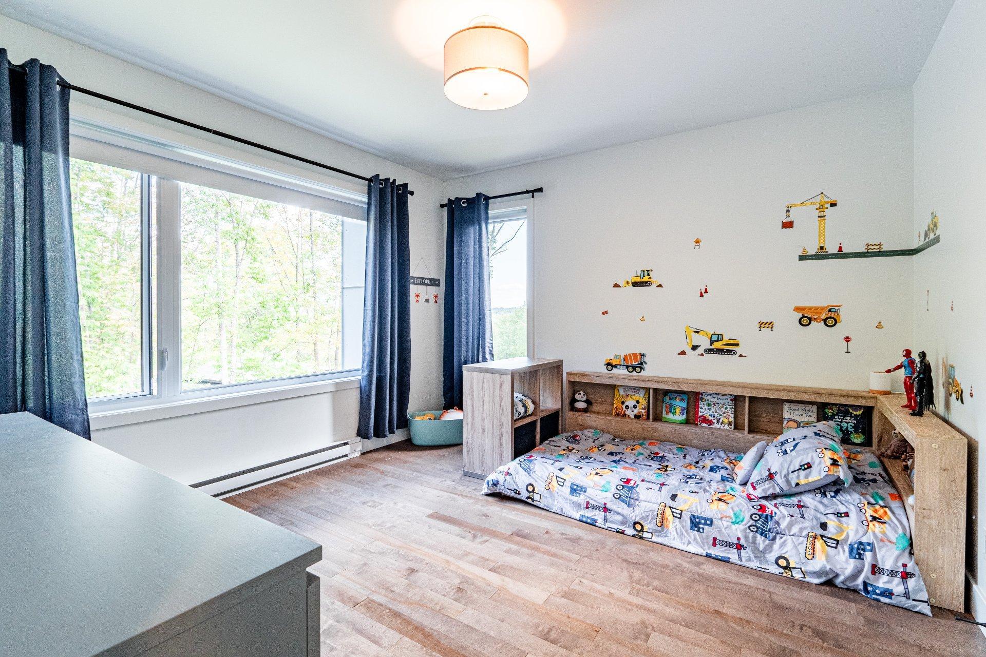









4535


Ch. de Capelton

,
Hatley - Canton,




QC
J0B2C0

