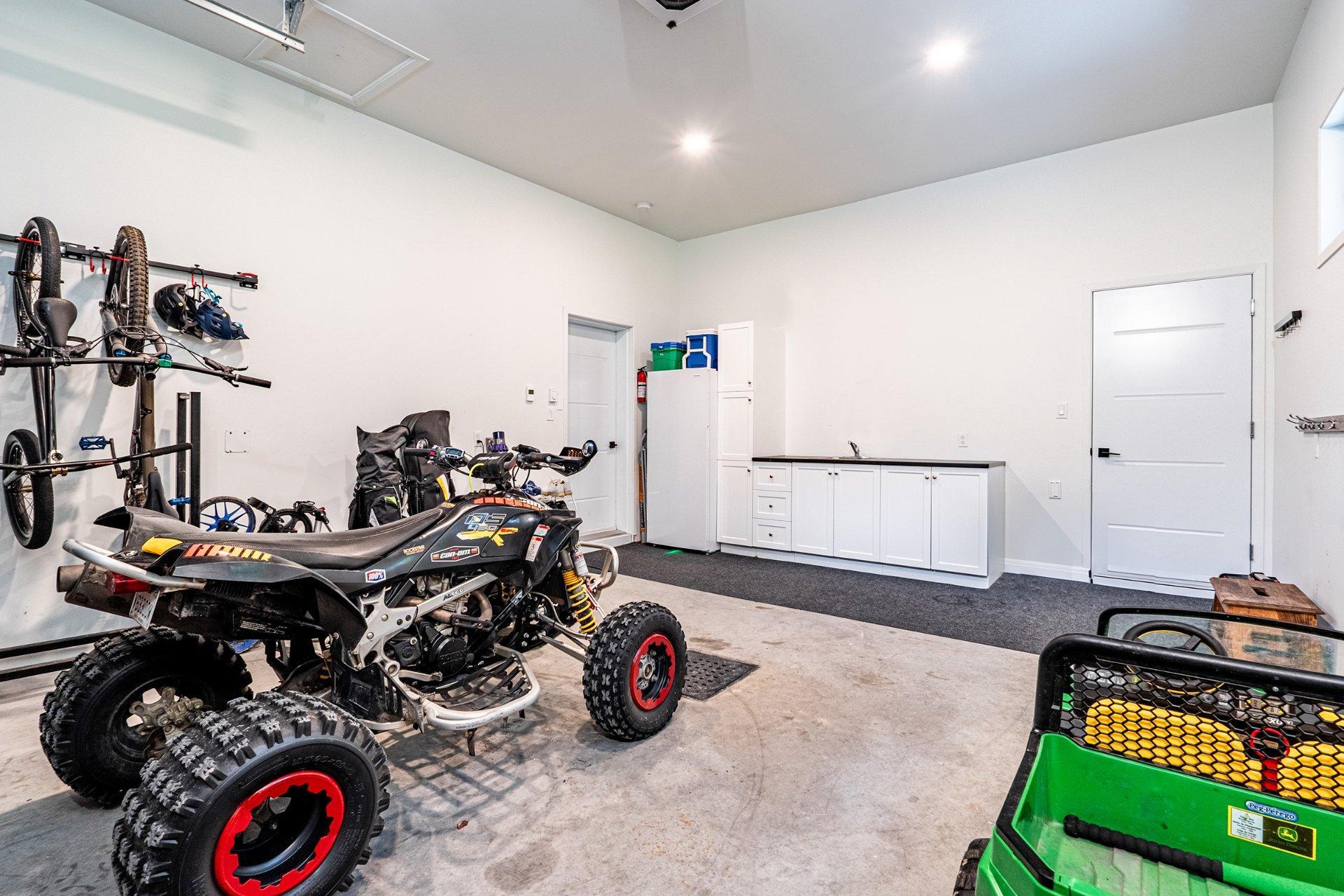 









4535


Ch. de Capelton

,
Hatley - Canton,




QC
J0B2C0

