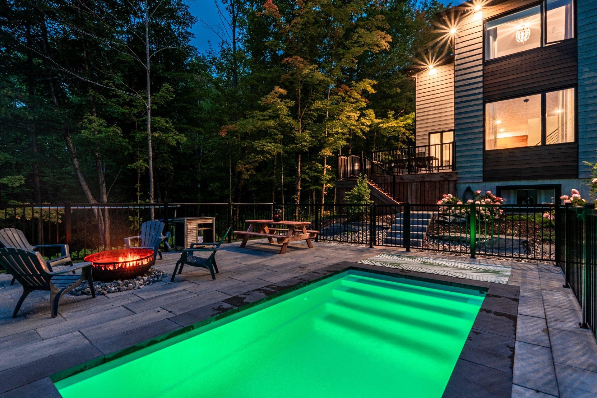 









4535


Ch. de Capelton

,
Hatley - Canton,




QC
J0B2C0

