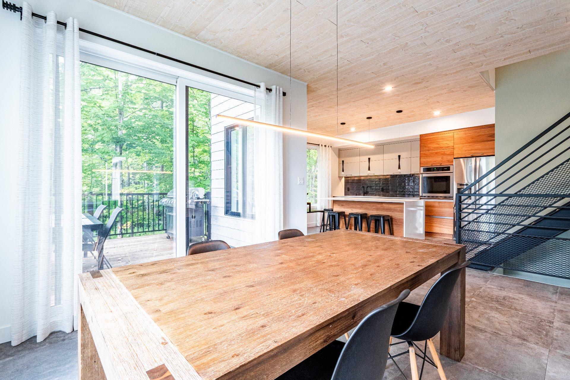 









4535


Ch. de Capelton

,
Hatley - Canton,




QC
J0B2C0

