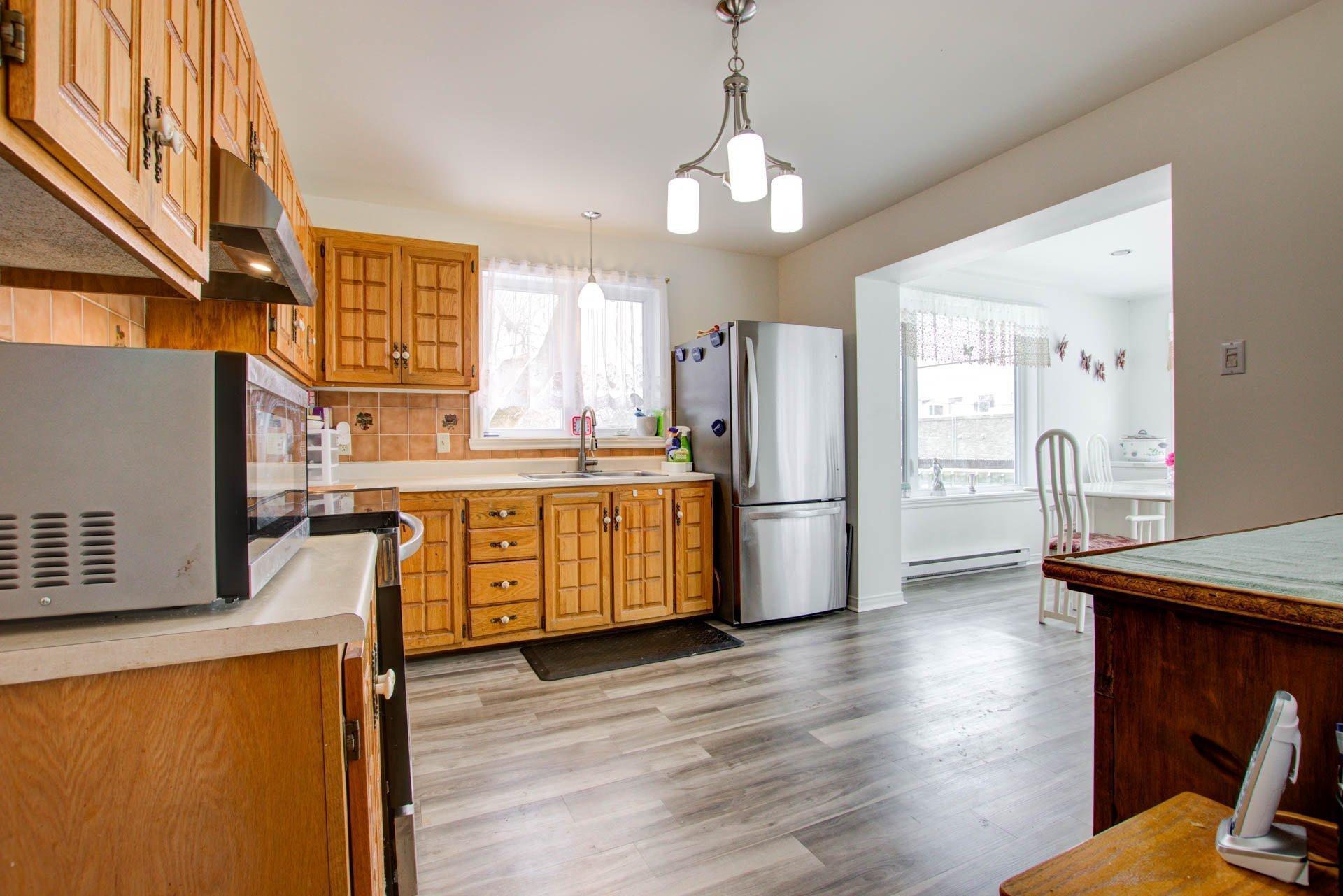 









17142


Rue Thomas-Baillairgé

,
Montréal (Pierrefonds-Roxboro),




QC
H9J3P3

