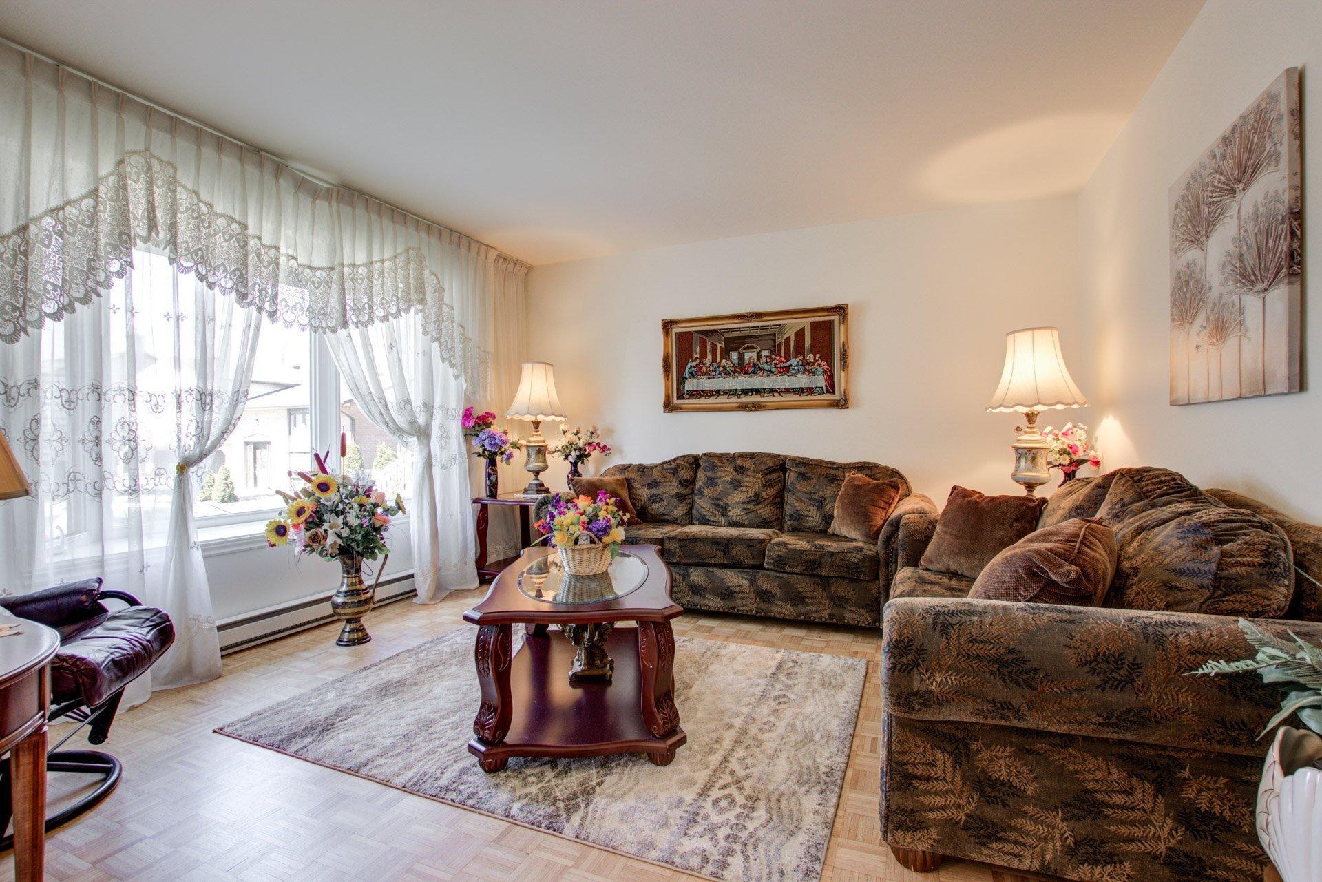 









17142


Rue Thomas-Baillairgé

,
Montréal (Pierrefonds-Roxboro),




QC
H9J3P3

