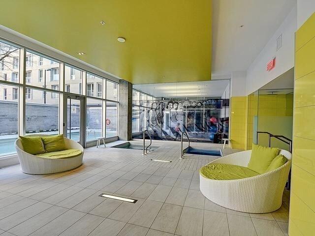 









1414


Rue Chomedey

, 455,
Montréal (Ville-Marie),




QC
H3H0A2

