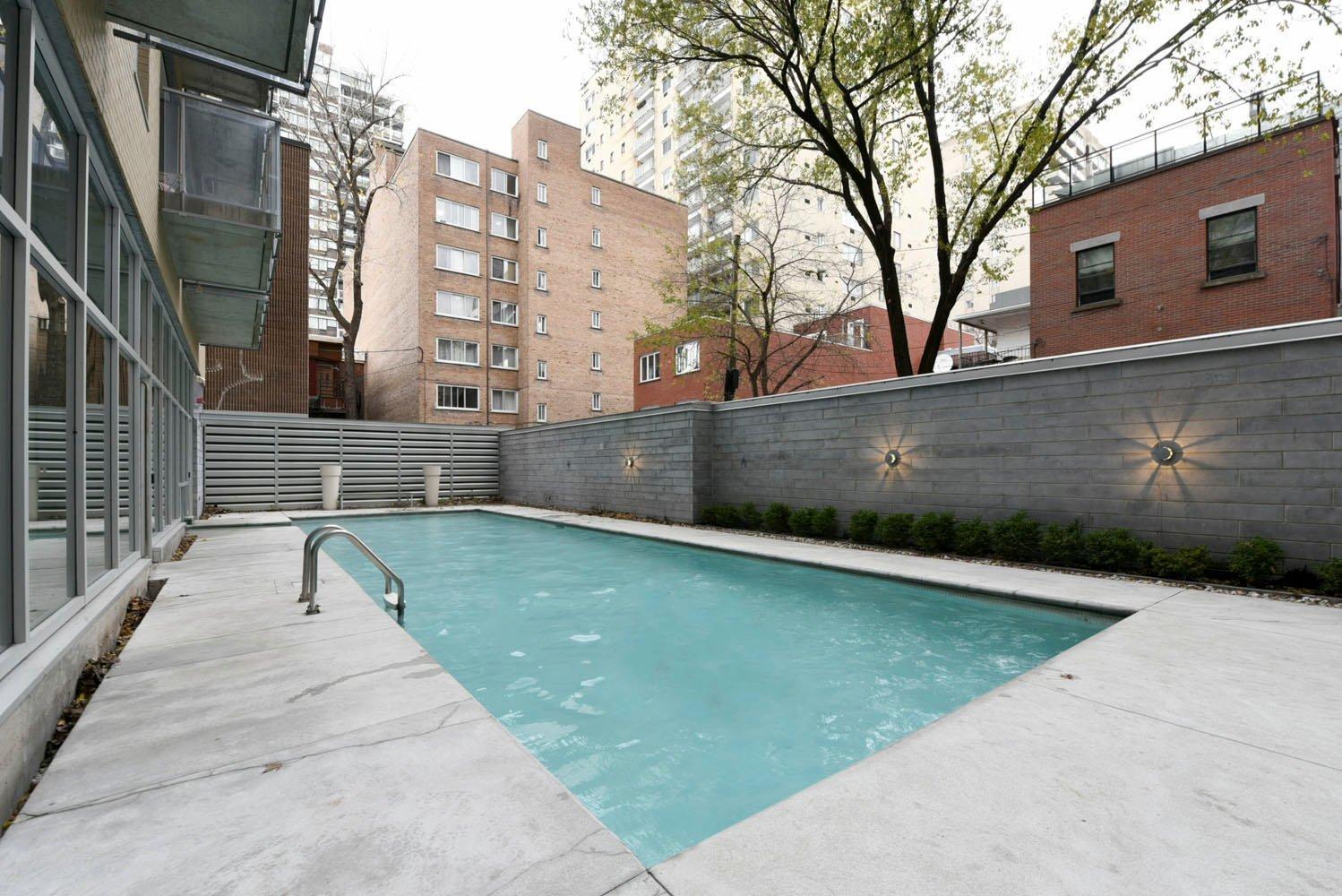 









1414


Rue Chomedey

, 455,
Montréal (Ville-Marie),




QC
H3H0A2

