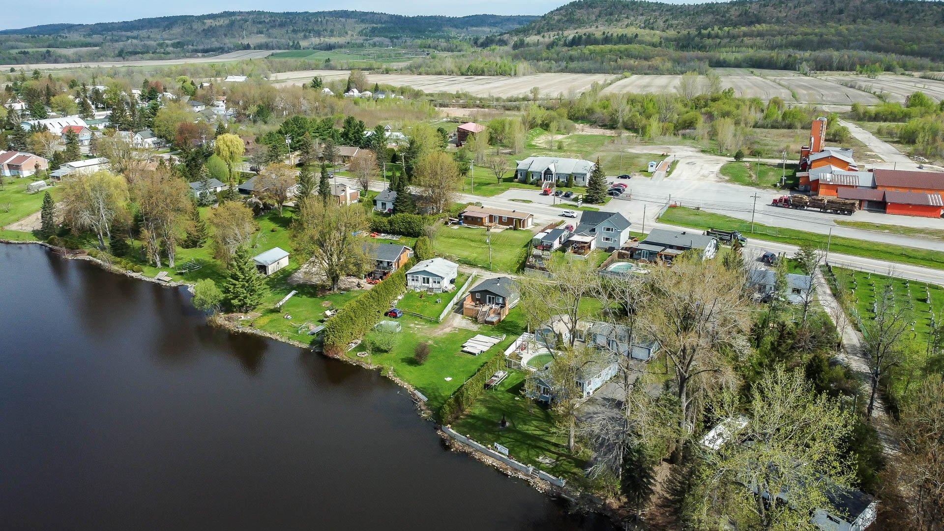 









146


Rue Principale

,
Fassett,




QC
J0V1H0

