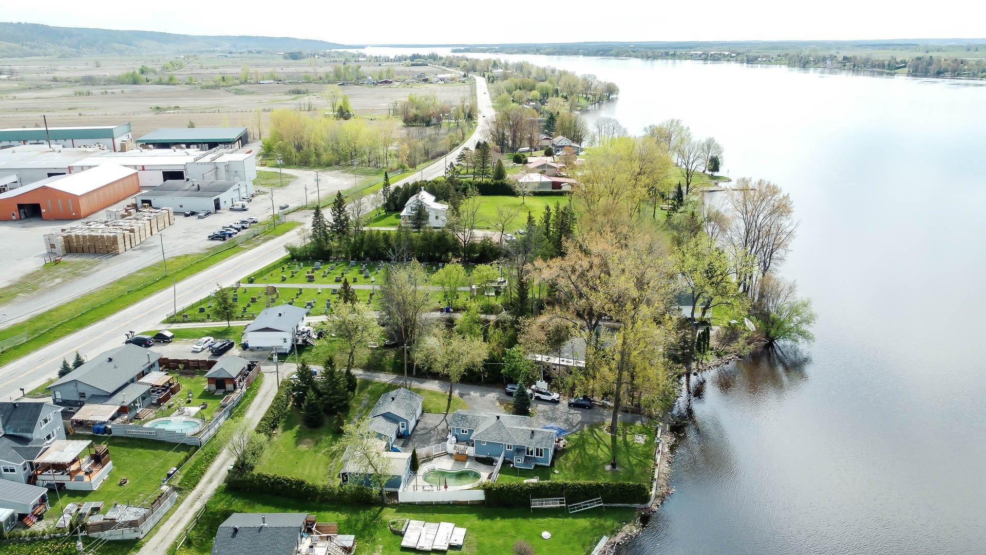 









146


Rue Principale

,
Fassett,




QC
J0V1H0

