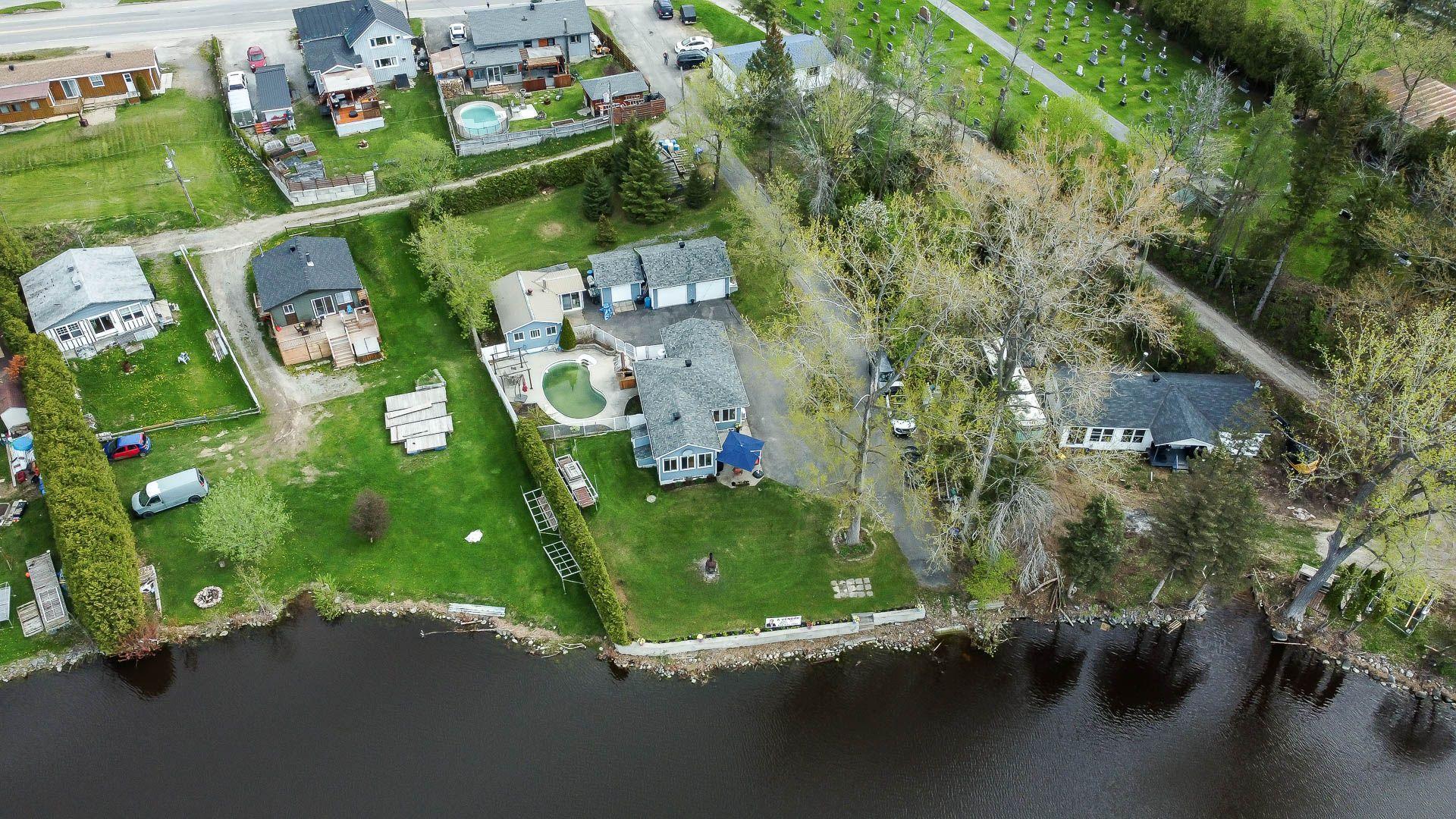 









146


Rue Principale

,
Fassett,




QC
J0V1H0

