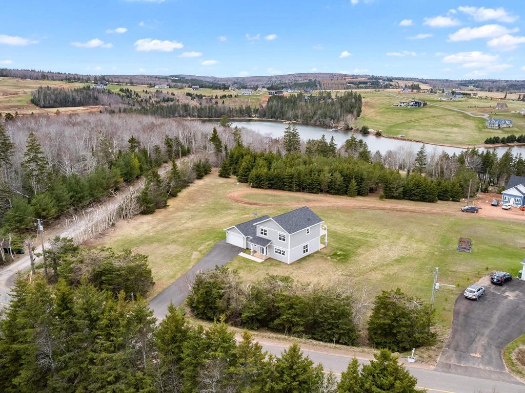 












2187 Trout River Road

,
Stanley Bridge,




PE
C0A 1E0

