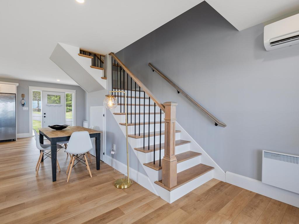 












2187 Trout River Road

,
Stanley Bridge,




PE
C0A 1E0

