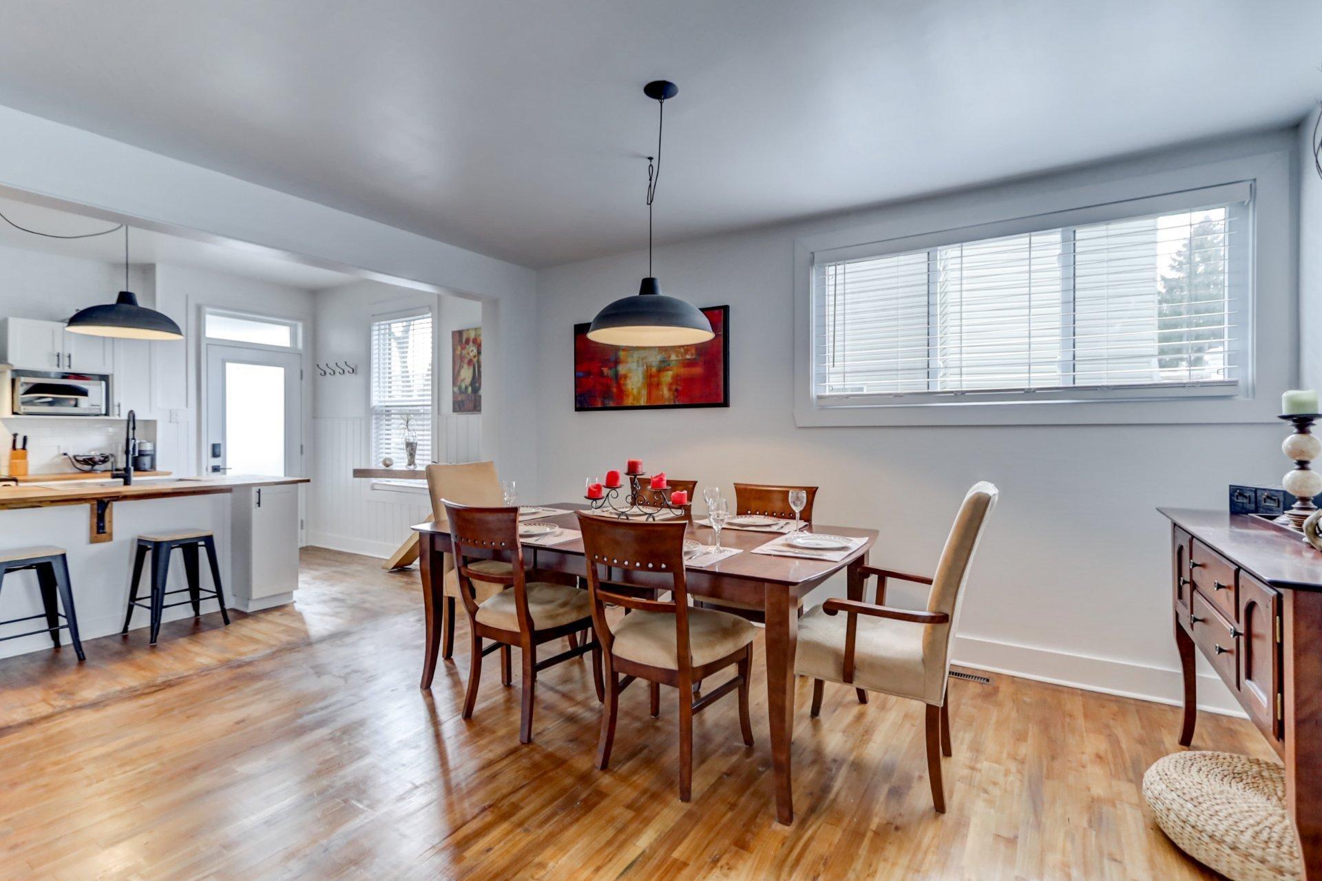 









562


Rue Fournier

,
Saint-Jérôme,




QC
J7Z4V6

