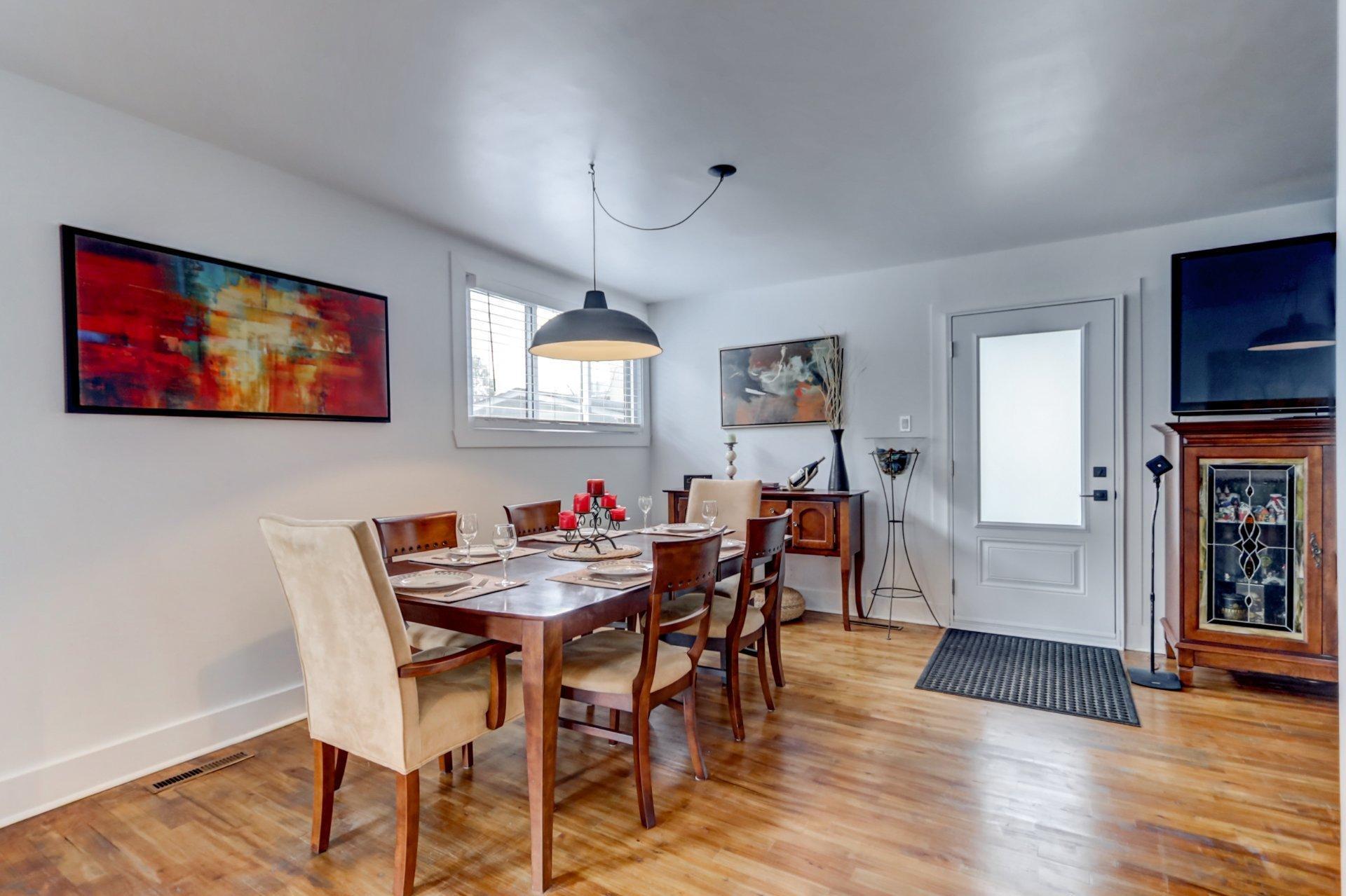 









562


Rue Fournier

,
Saint-Jérôme,




QC
J7Z4V6

