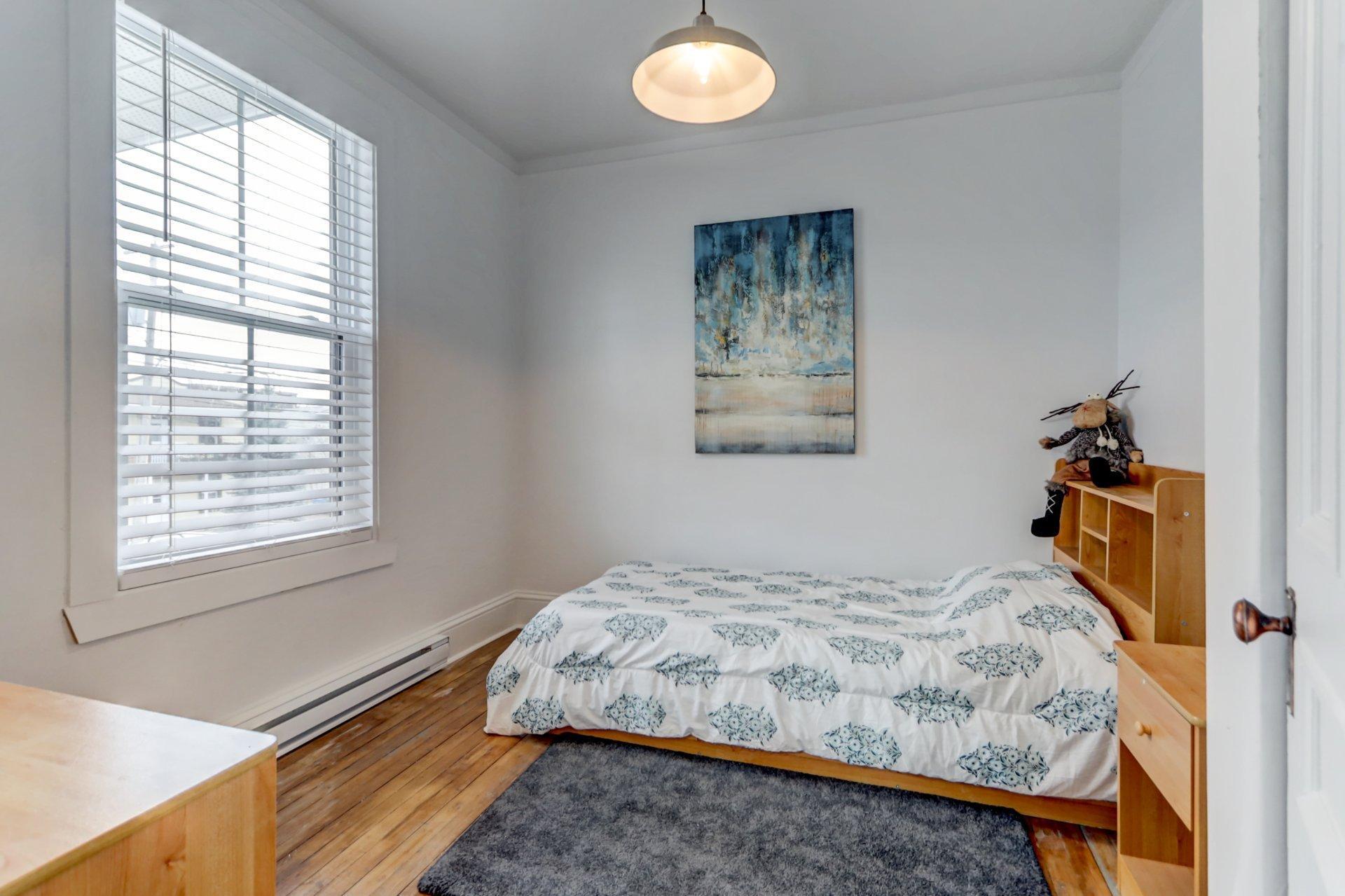 









562


Rue Fournier

,
Saint-Jérôme,




QC
J7Z4V6

